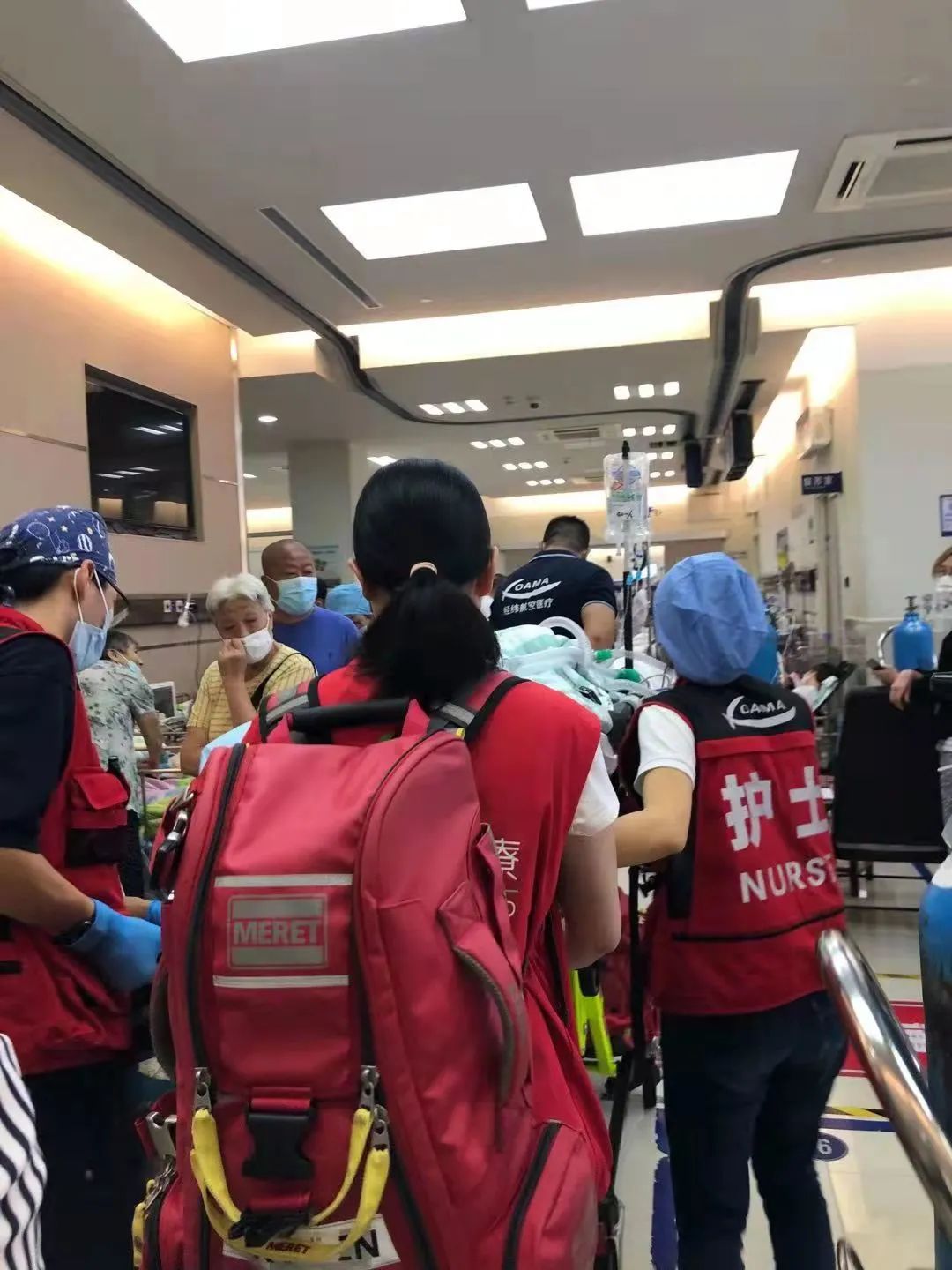 紧急医疗转运案例分享，重症患者医疗转运实录