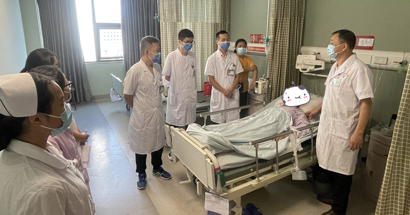 接收 102 位「非新冠病人」，守住最后一道防线