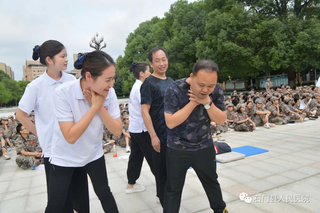 连续四年在石门一中开展的这场活动，场面依然还是这么火爆