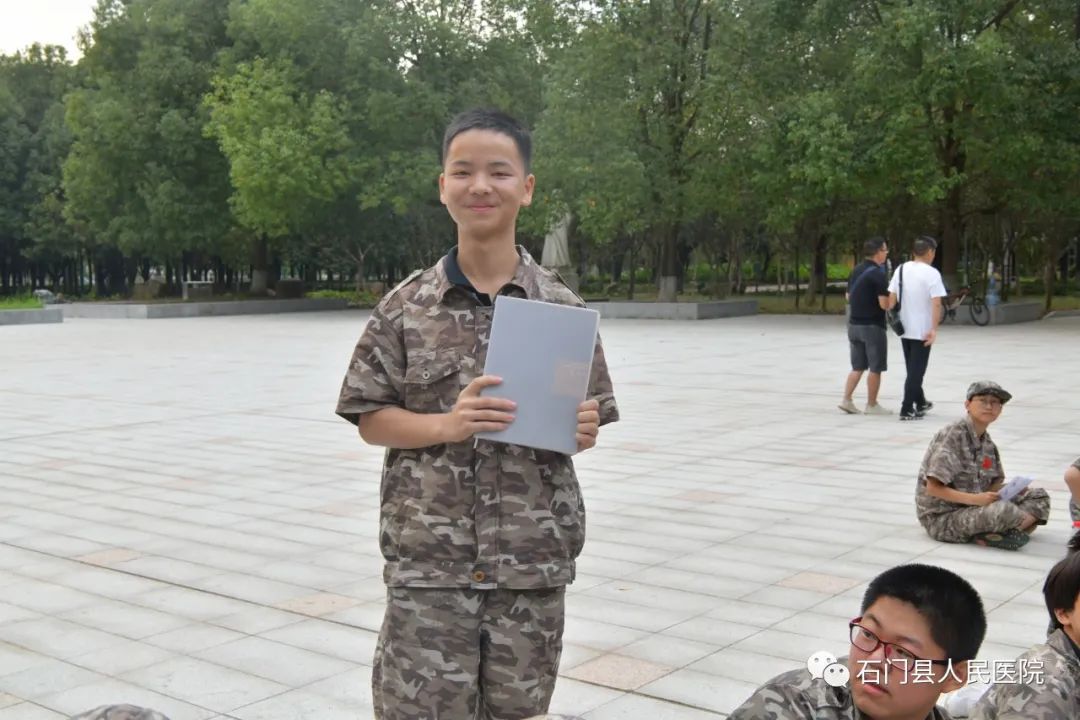 连续四年在石门一中开展的这场活动，场面依然还是这么火爆