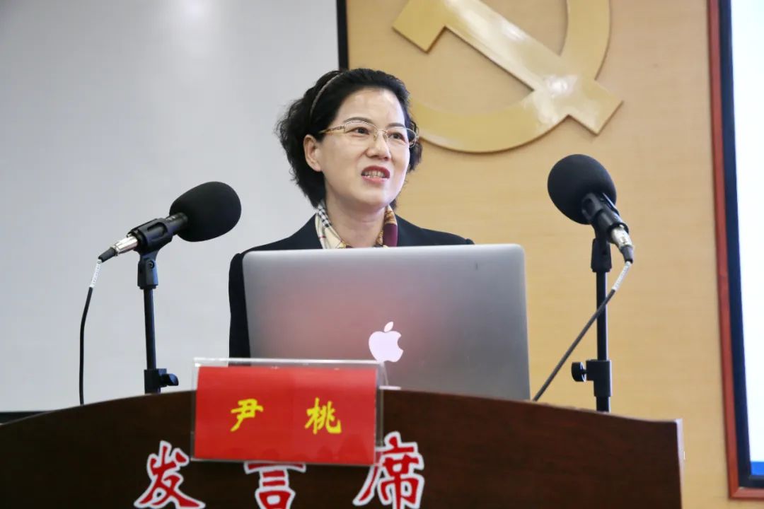 2021 年医院高质量发展中的药学担当论坛在常德市第四人民医院举行