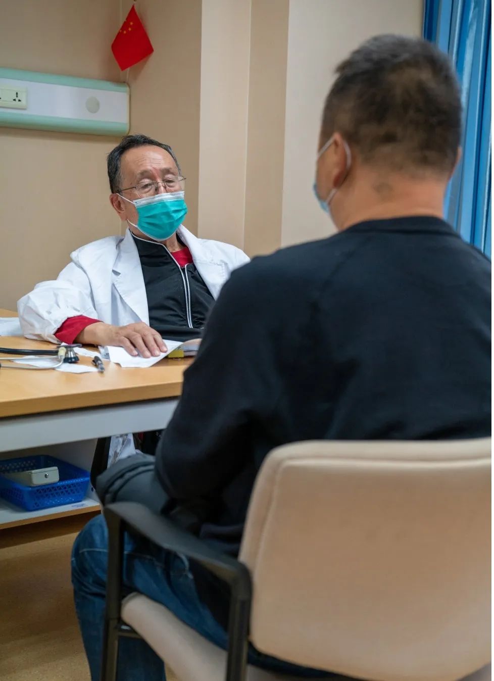 胡大一教授来广西壮族自治区江滨医院开展专家咨询和义诊啦