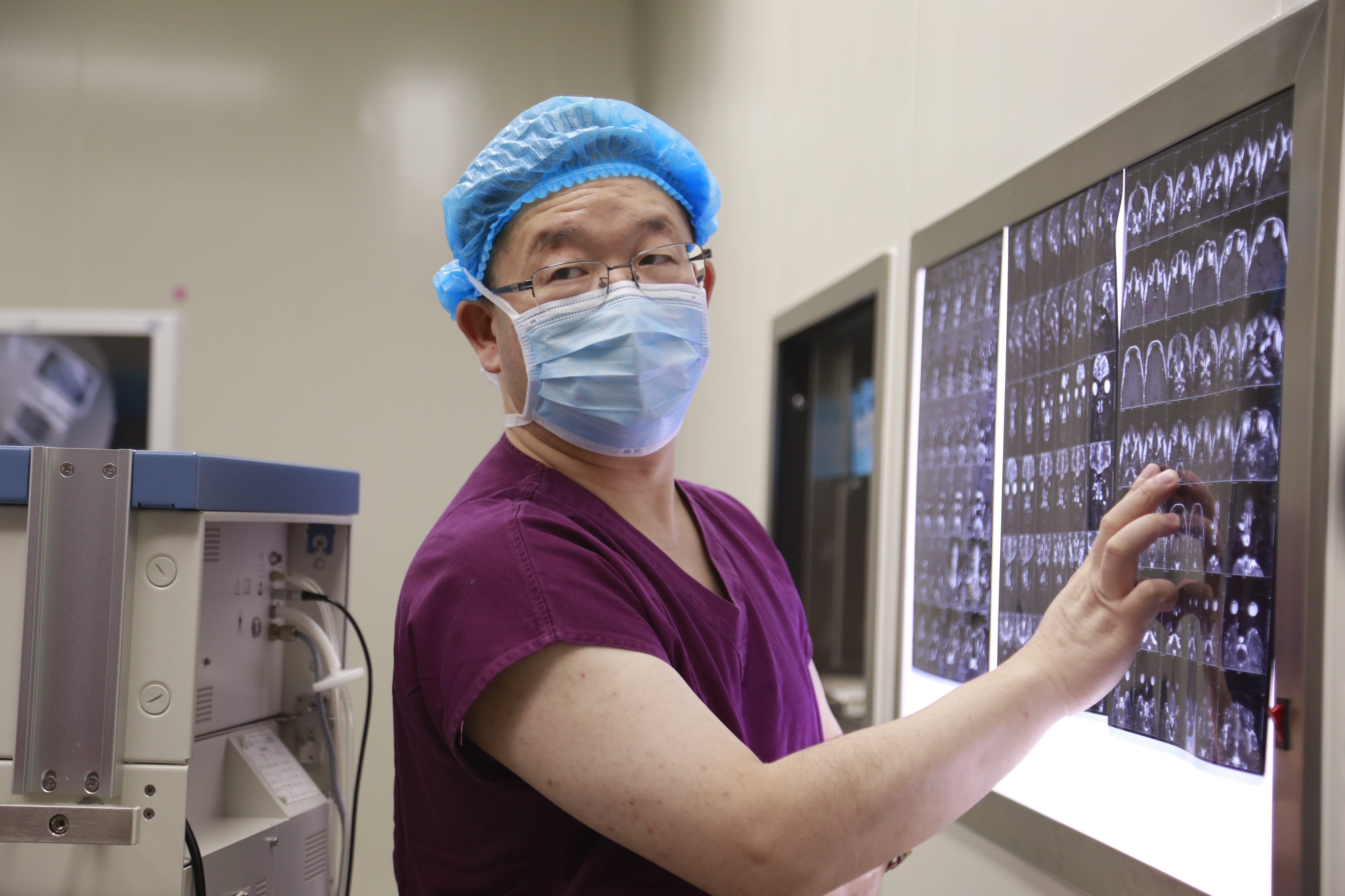 眼眶尖豆大的肿瘤也可导致失明，一例罕见的高难度眶尖肿瘤摘除手术成功实施