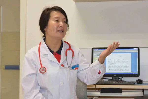 心梗拨打 120,胸痛中心快救命!