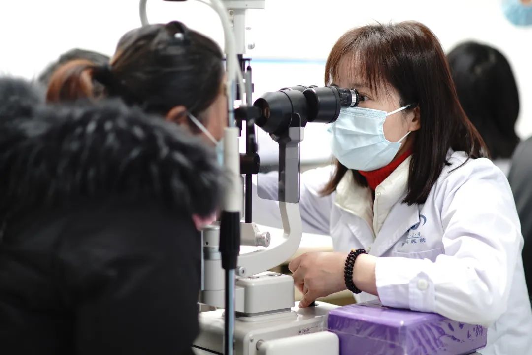 初心未改，再赴旺苍 ! 深眼医为革命老区群众送光明