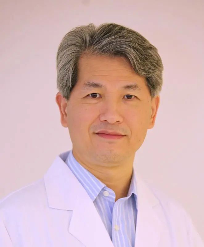 上海市同仁医院叶晓健,姚伟武荣获 2021 年第二届「长宁工匠」称号