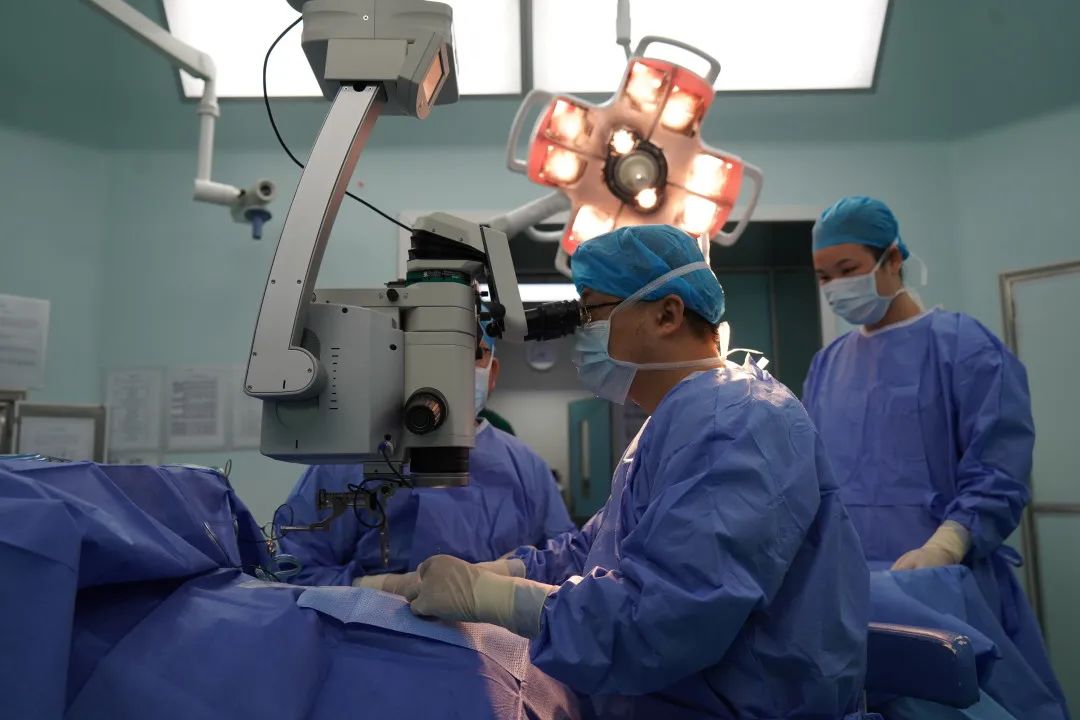 96 岁高龄，体重仅 27 kg！河源阿婆在深圳市眼科医院重获光明！