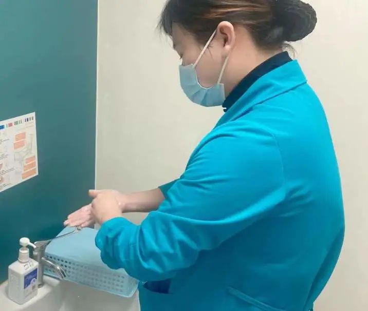 众志成城，同心战疫，嘉兴凯宜医院开展疫情防控巡查工作