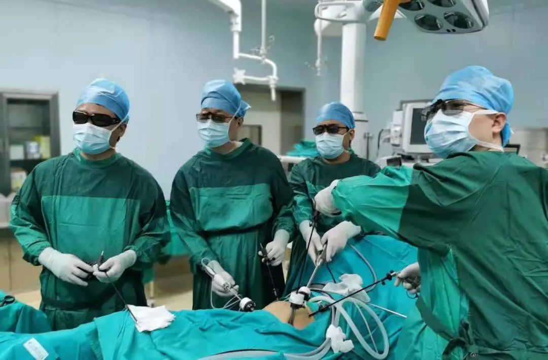 河北医科大学第一医院胃肠外科专家李中信教授，大医精诚践初心