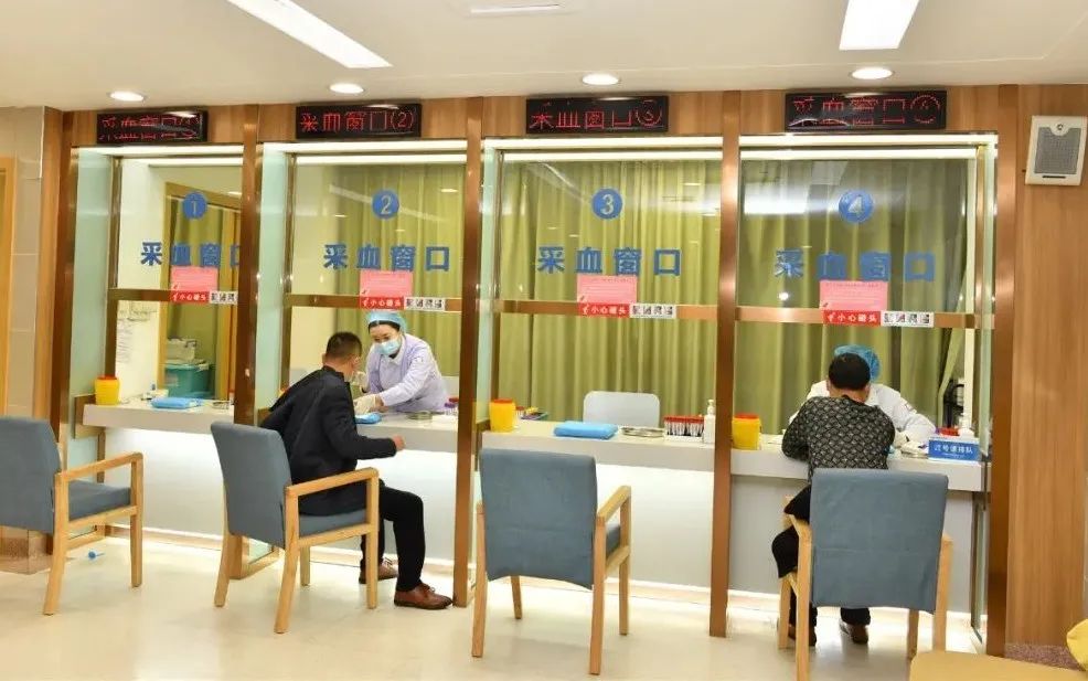 医生，我是来体检的！没错，请先来理个发