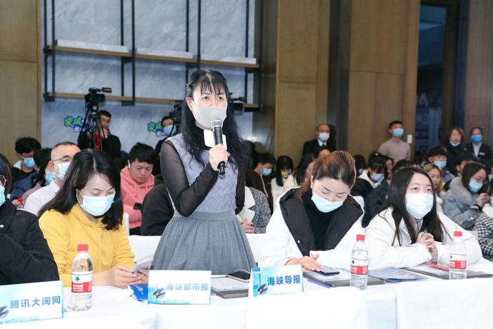 多学科会诊+个性化诊疗，爱尔眼科高度近视专家门诊·福州站正式启动
