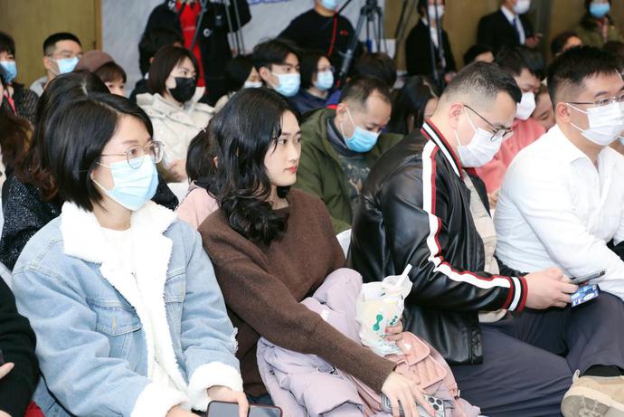 多学科会诊+个性化诊疗，爱尔眼科高度近视专家门诊·福州站正式启动