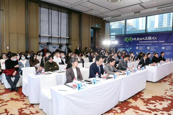 多学科会诊+个性化诊疗，爱尔眼科高度近视专家门诊·福州站正式启动