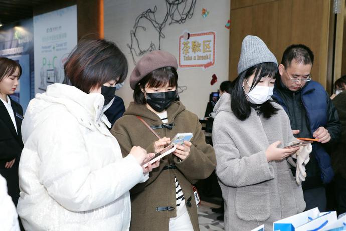 多学科会诊+个性化诊疗，爱尔眼科高度近视专家门诊·福州站正式启动