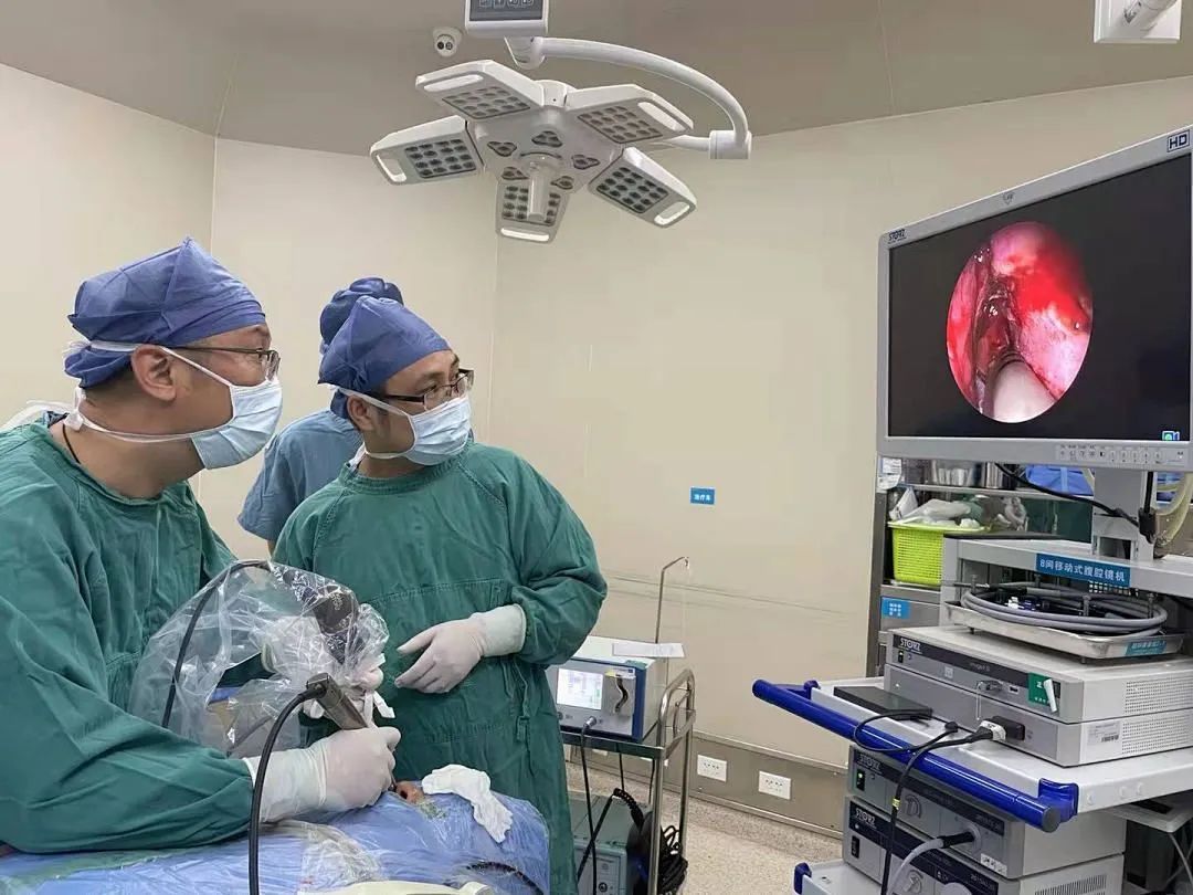 切除垂体瘤,神经内镜比显微镜更显「微」