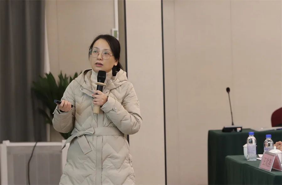 柳州市红十字会医院举办 2021 年中层干部培训班暨 2022 年务虚会
