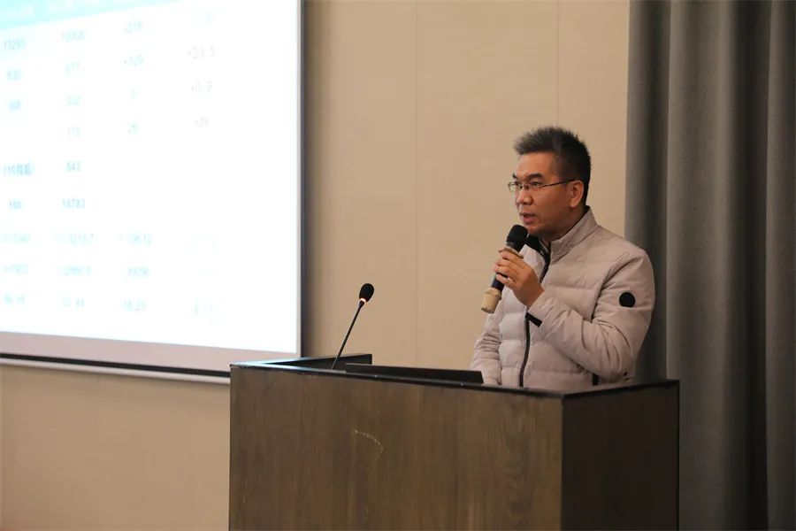 柳州市红十字会医院举办 2021 年中层干部培训班暨 2022 年务虚会