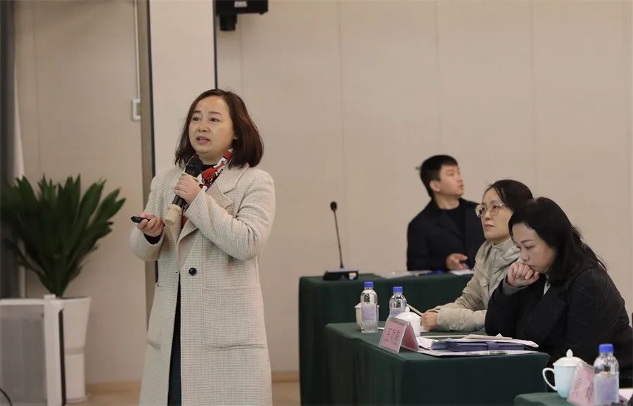 柳州市红十字会医院举办 2021 年中层干部培训班暨 2022 年务虚会