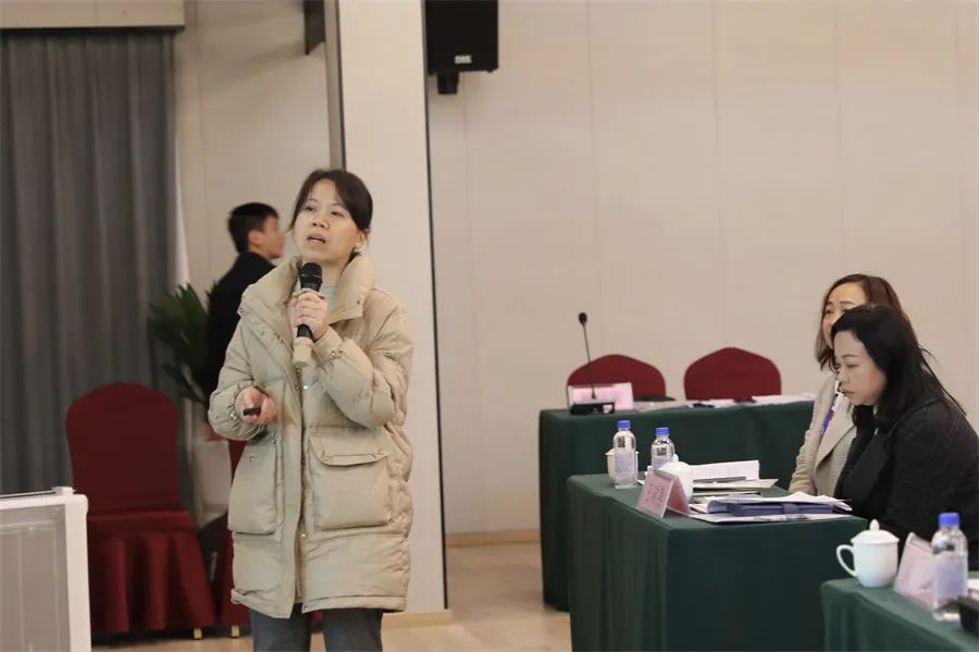 柳州市红十字会医院举办 2021 年中层干部培训班暨 2022 年务虚会