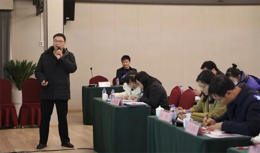 柳州市红十字会医院举办 2021 年中层干部培训班暨 2022 年务虚会