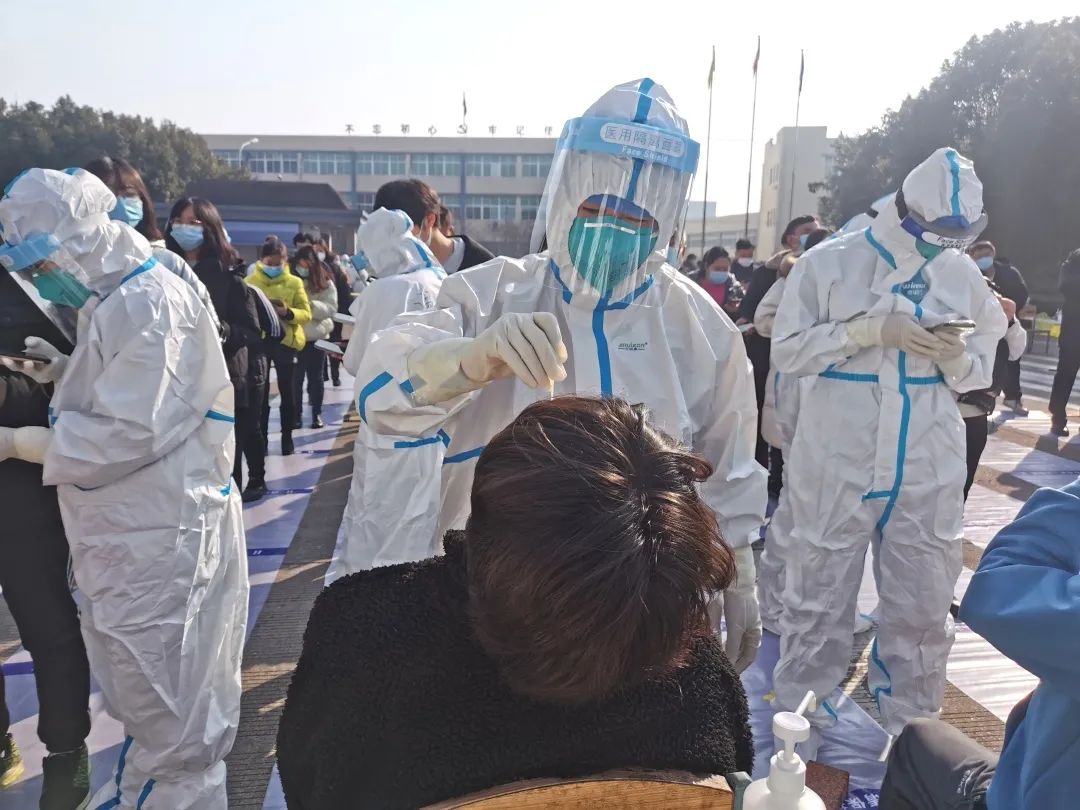 新年伊始的紧急集结,台州市肿瘤医院 10 位应急小组成员星夜驰援宁波北仑