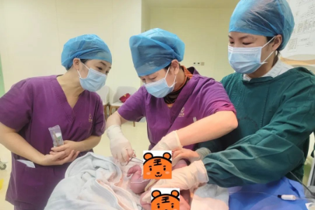 广州安和泰妇产医院 2022 年第一个「新年混血宝宝」出生啦！