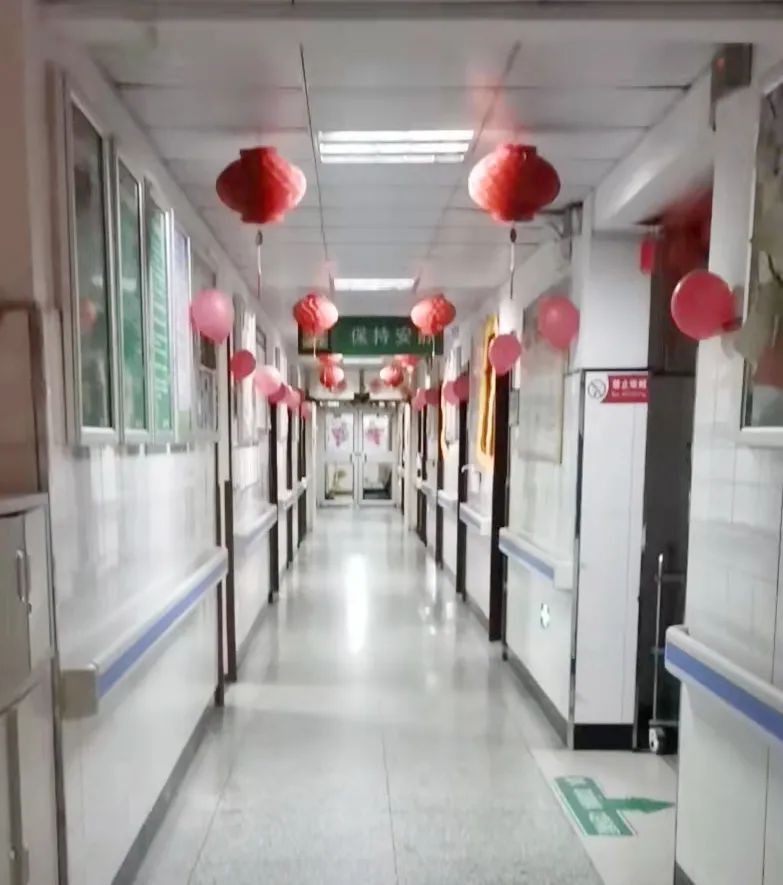 福虎献瑞,春暖人间|中医院内五科病区里的年味别样浓