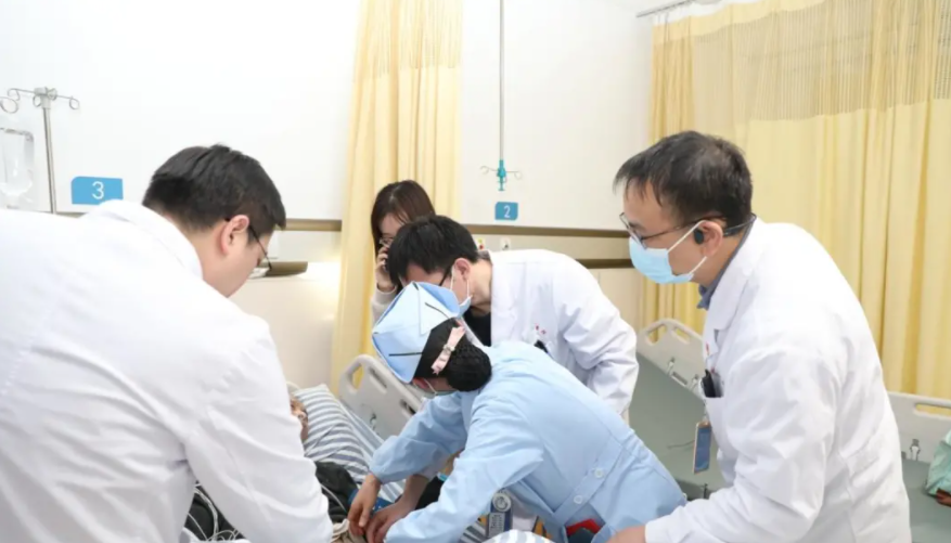 南昌大学二附院春节接诊患者数万人次！感谢每一位为生命坚守的您