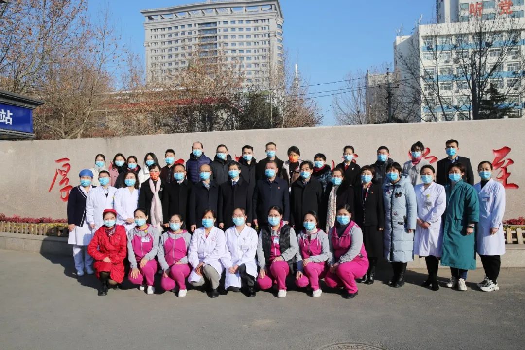 郑州大学第三附属医院广大医务工作者春节期间坚守岗位,无私奉献