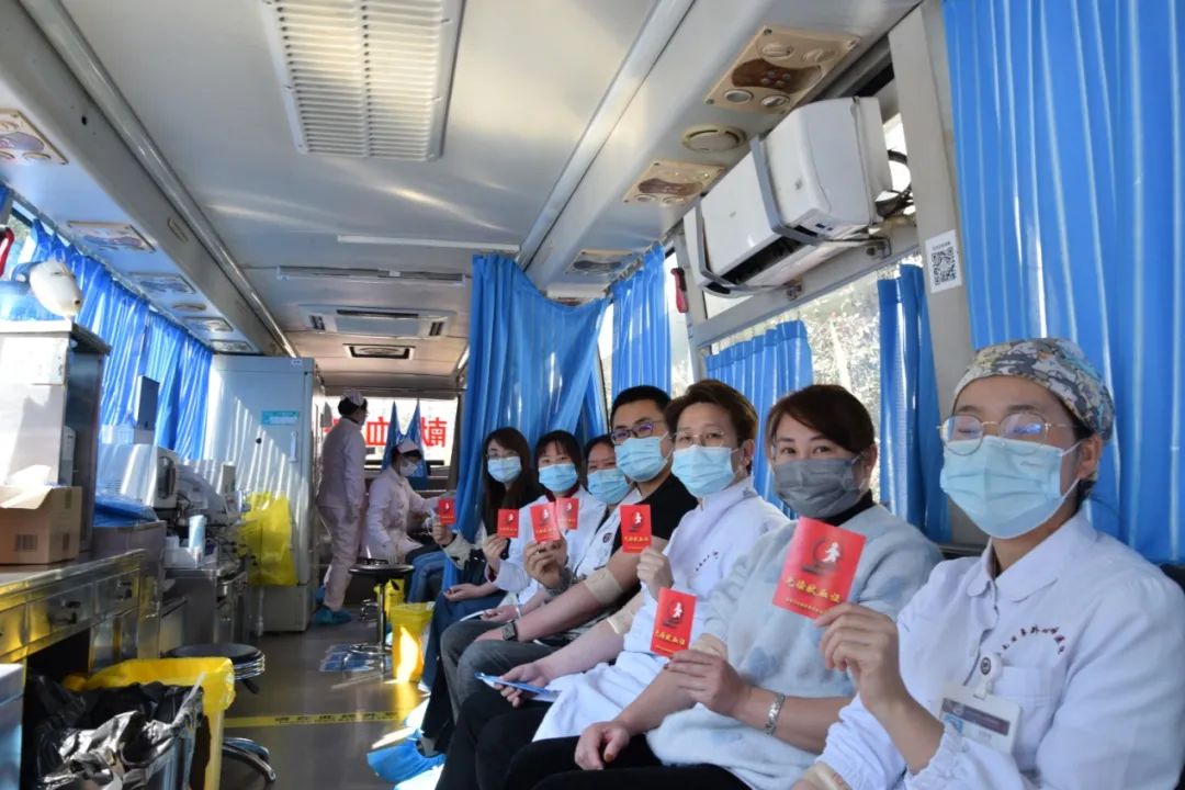 云南省阜外心血管病医院医务人员无偿献血 47500 毫升