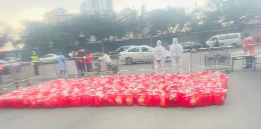 今日医墩墩已上线,请自提