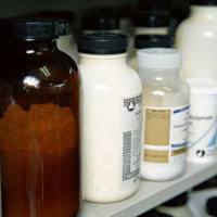 CAS:115256-11-6、98% by TLC、NMR (Conforms)、多非利特