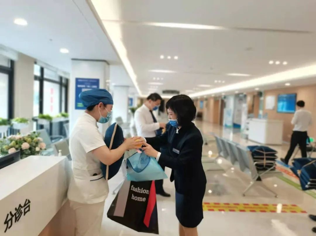 福州爱尔眼科：每一个她，都闪闪发光