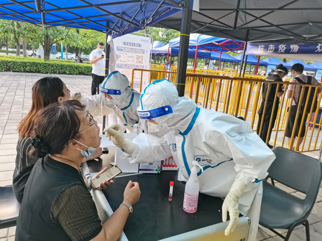 福州爱尔眼科：每一个她，都闪闪发光