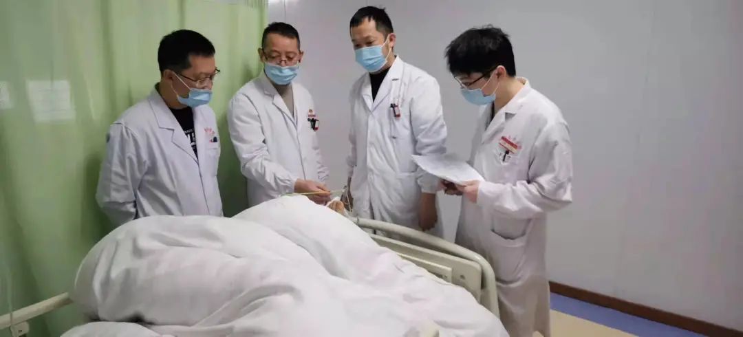 苍南县中医院:绑着绷带的你,真帅!