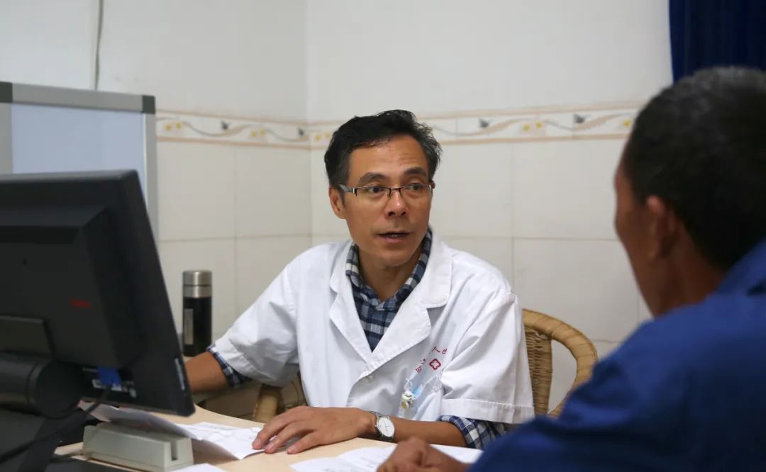 喜报!合江县人民医院被评为合江县高质量发展贡献奖先进集体