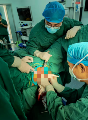 让肠癌患者「体面」生活，河南省肿瘤医院挑战极限，超低位保肛