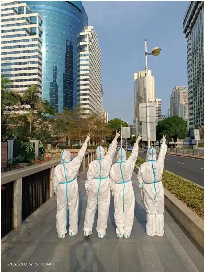 放疗不中断,这些医护为肿瘤患者开辟绿色通道