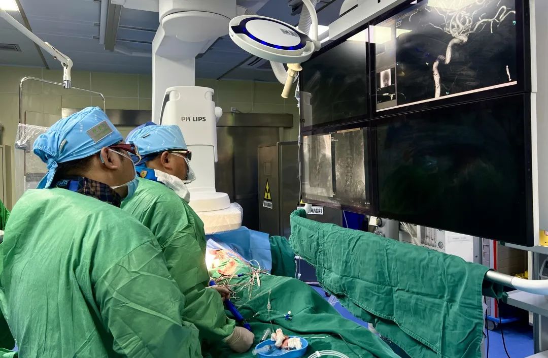 超罕见+高风险！绵阳市中心医院率先在川西北采用 3D 打印技术辅助治疗腹主动脉瘤