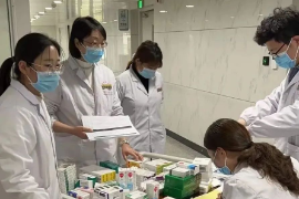 赵雅玮：全力保障宝华医院及封控区居民用药