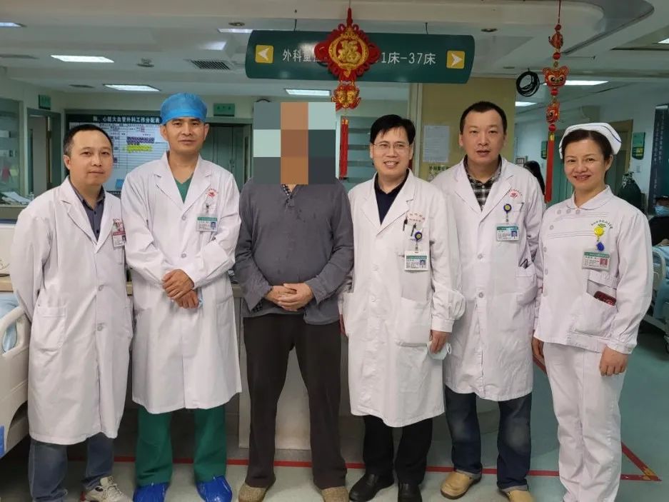 71 岁老人突发主动脉夹层命悬一线 桂医附院 MDT 团队成功拆「弹」