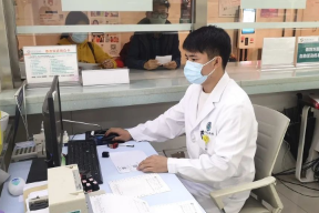 詹成林：您用药，我用心，我们「药」您更健康