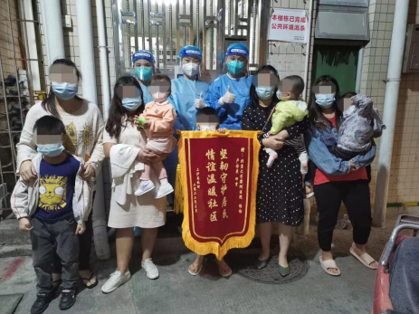 10 多天完成采样逾 18 万人次，北大深圳医院核酸采样队圆满完成任务归来