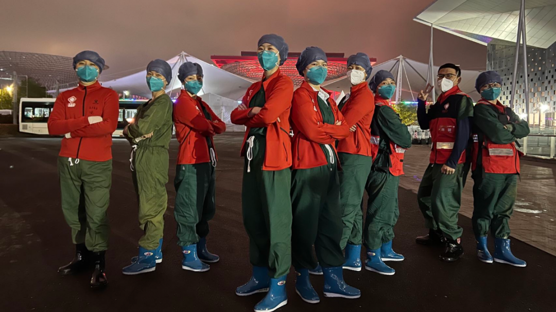 上海「疫」线：在方舱里，有时是治愈，常常是安慰