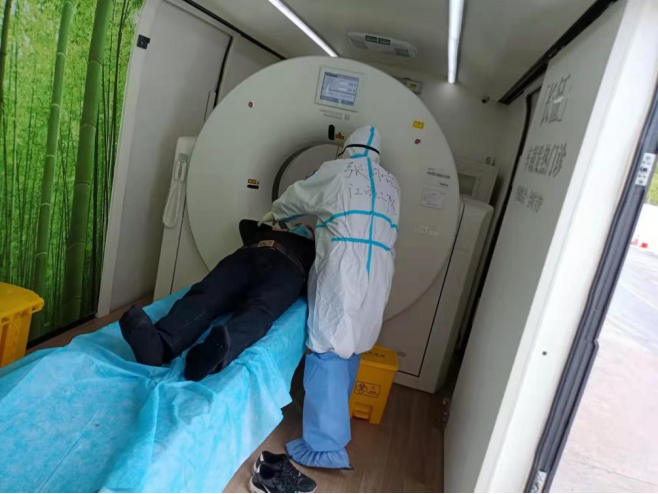 赣沪同心！南昌大学第二附属医院专家团队远程会诊上海方舱医院患者