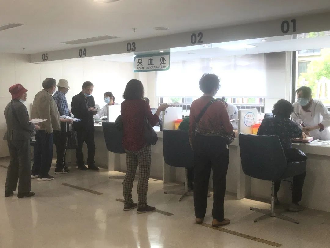 专业、有序、耐心，杭州萧山国投瑞康医学影像诊断中心为教职工健康保驾护航