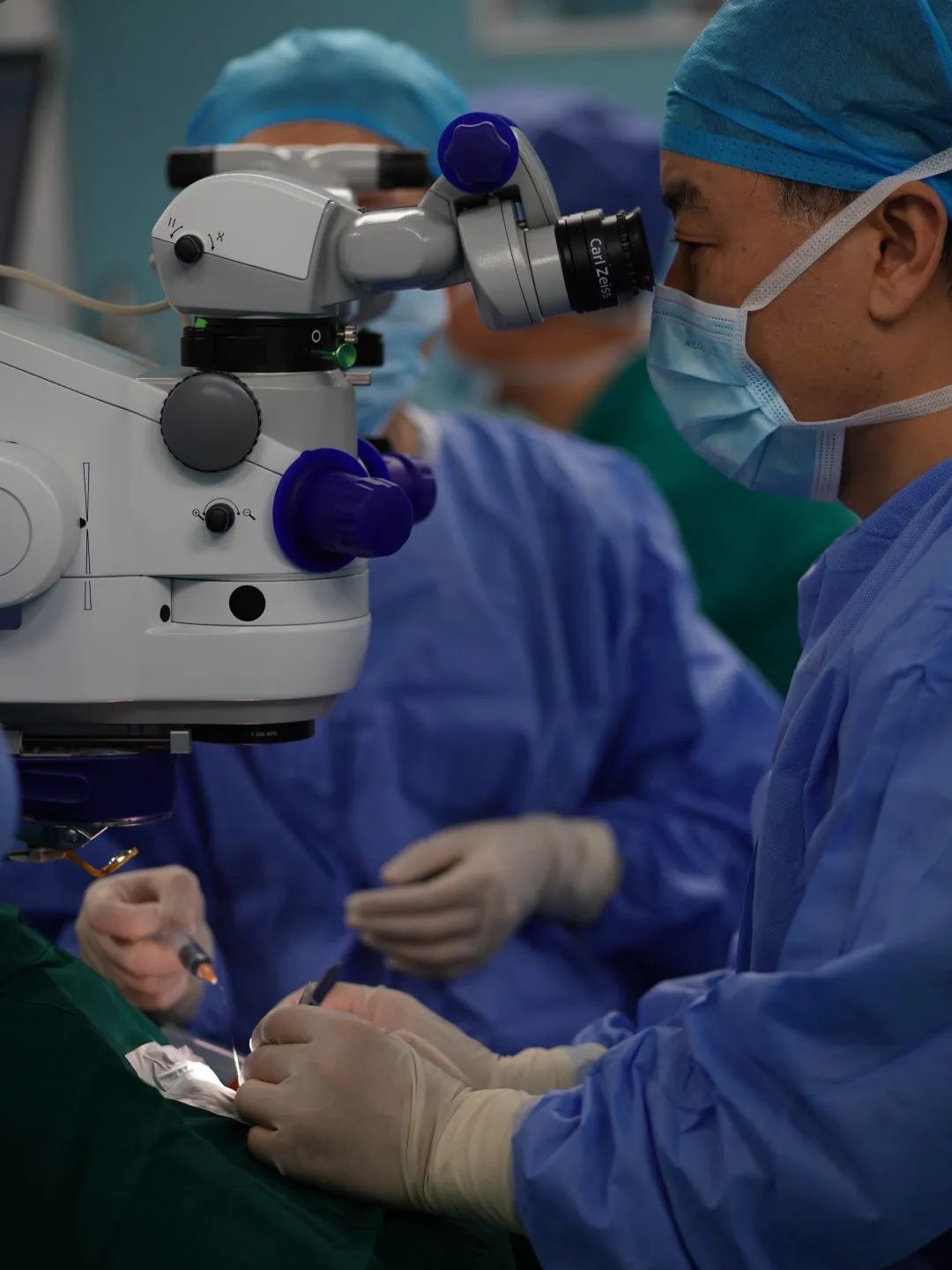 3 个月宝宝眼看要失明！深圳市眼科医院开绿色通道，800 公里光明接力