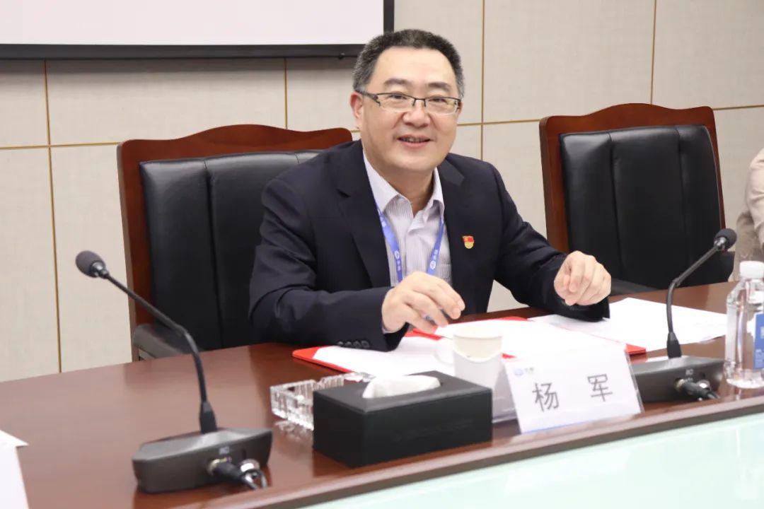 党建共建送健康！福州爱尔眼科走进永福股份开展「喜迎五一·关爱职工护眼行动」活动