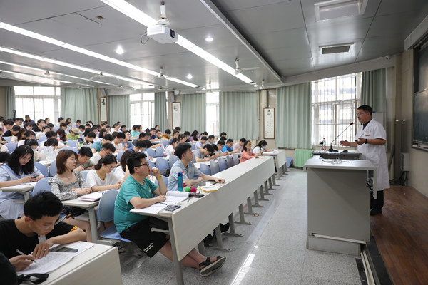 西安交通大学第二附属医院巩守平同志荣获「陕西省先进工作者」荣誉称号