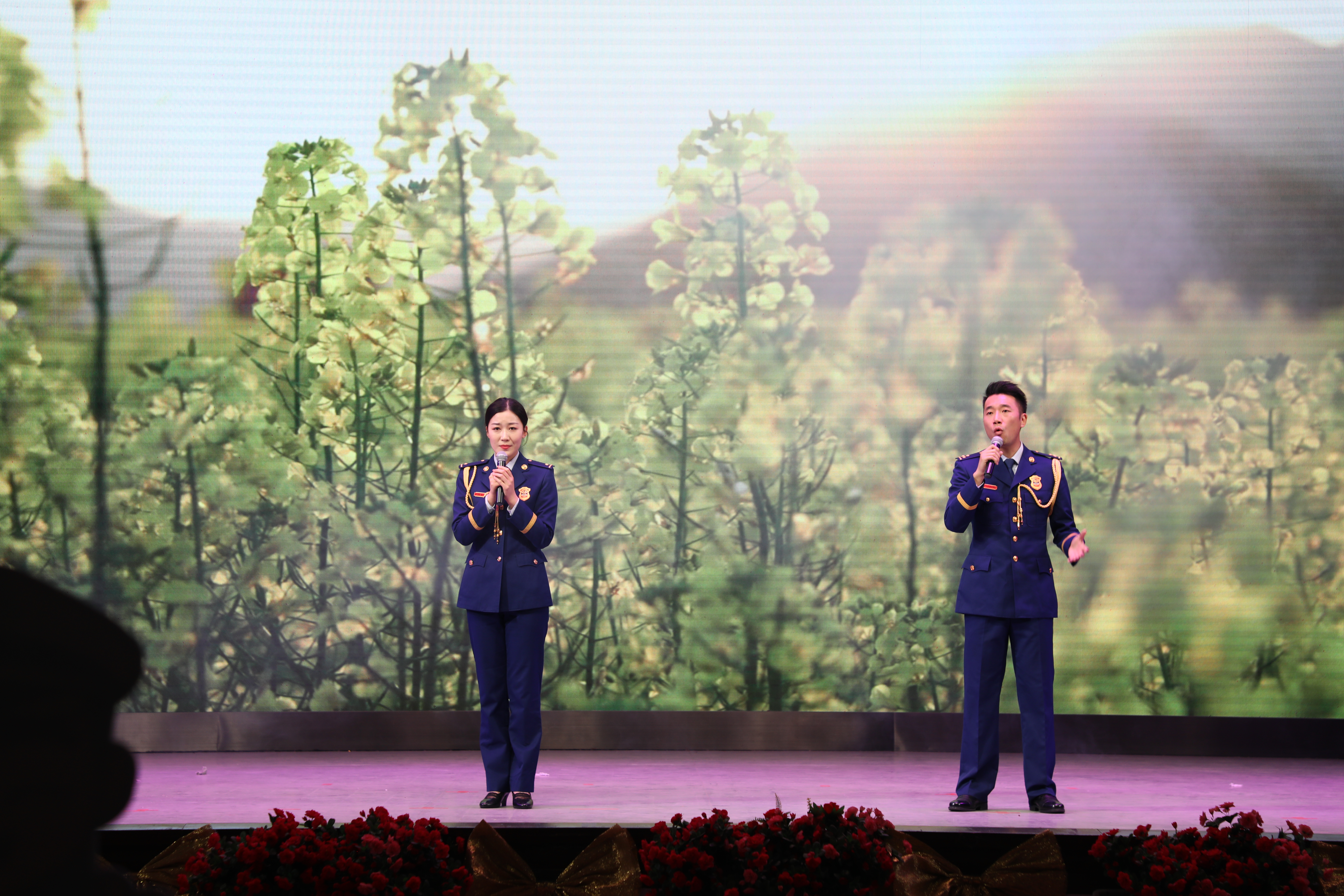 广西壮族自治区南溪山医院举办庆五四「读经典·寻找最美朗读者」比赛